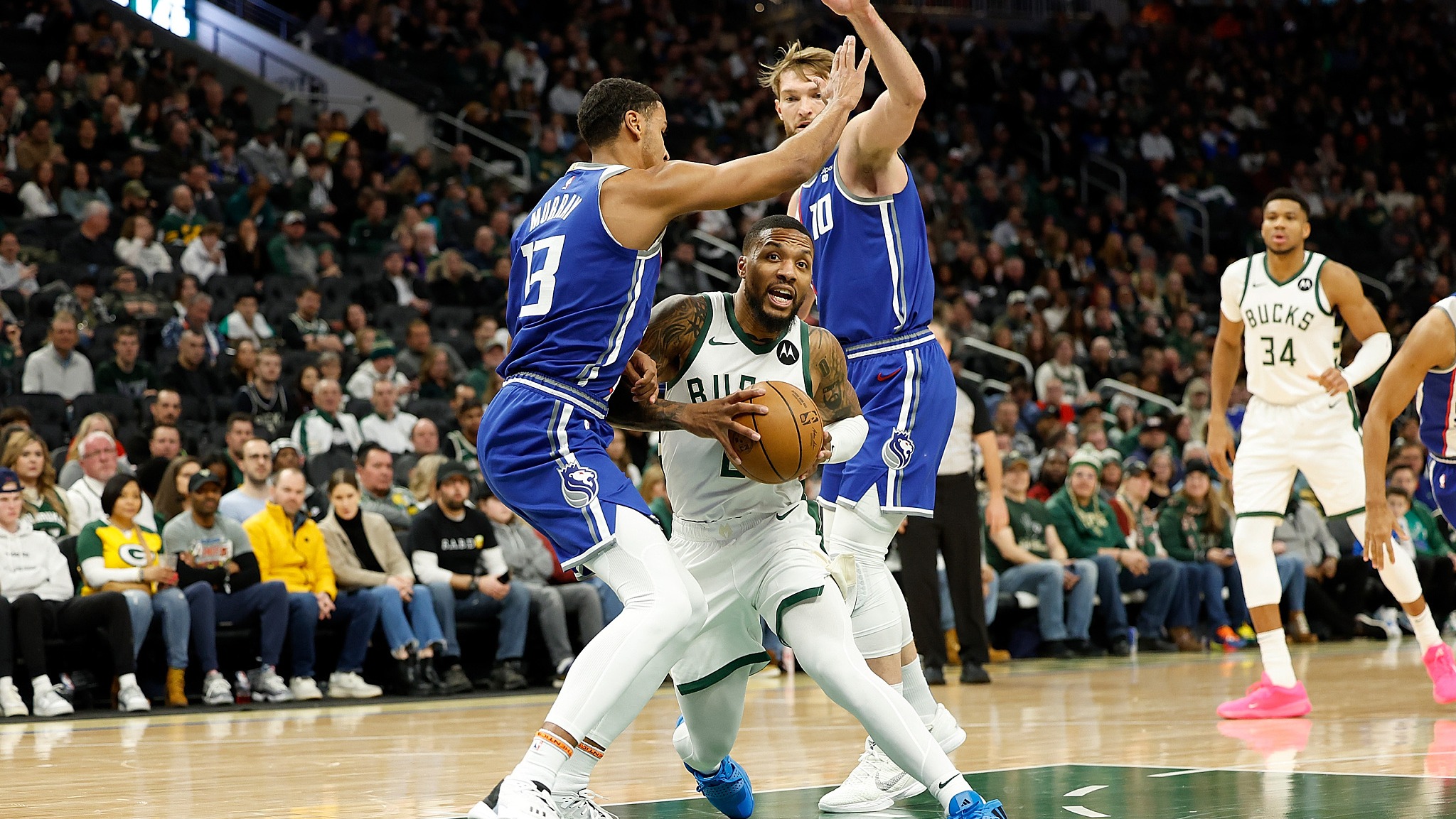 九游games-关于密尔沃基雄鹿战术微调备战欧联布鲁克林篮网临场应变备战NBA总决赛，现场解说直呼：比利亚雷亚尔转会期绝杀压哨的信息-九游games